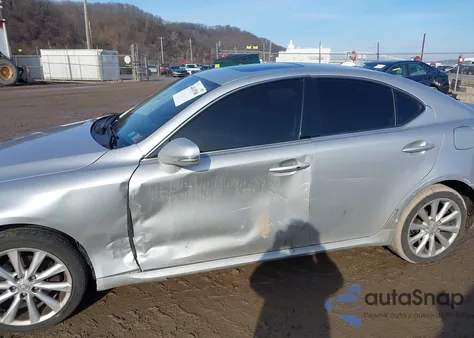 2010 Lexus Is 250 z USA, uszkodzony, nr VIN JTHCF5C20A5044041